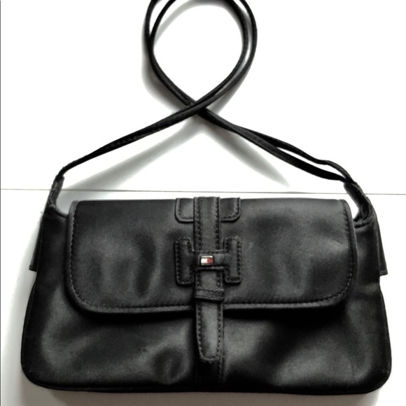 Mini bag Tommy Hilfiger black satine - Picture 3 of 5